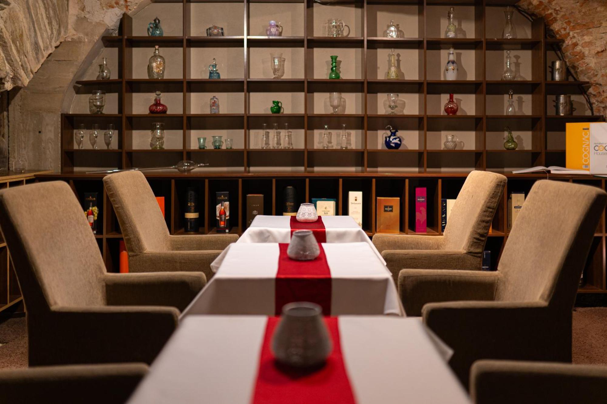 Boutique Hotel Zlaty Dukat Košice Exteriör bild