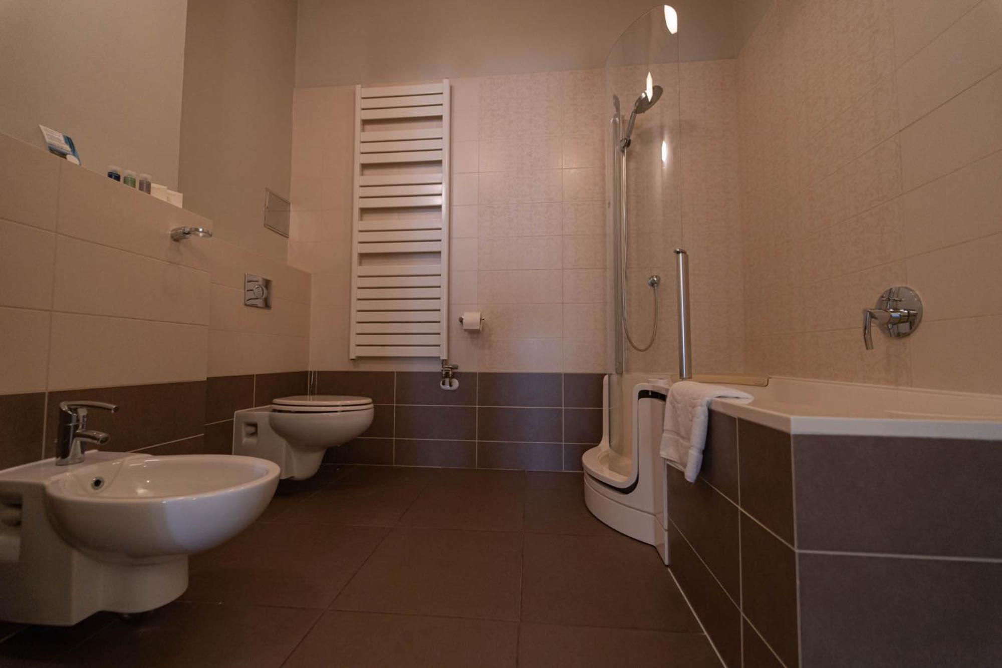 Boutique Hotel Zlaty Dukat Košice Exteriör bild