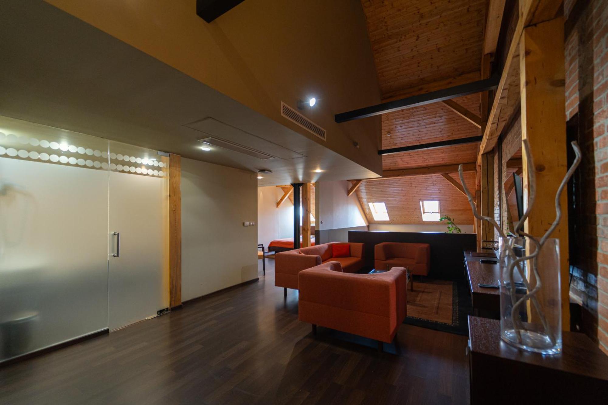 Boutique Hotel Zlaty Dukat Košice Exteriör bild