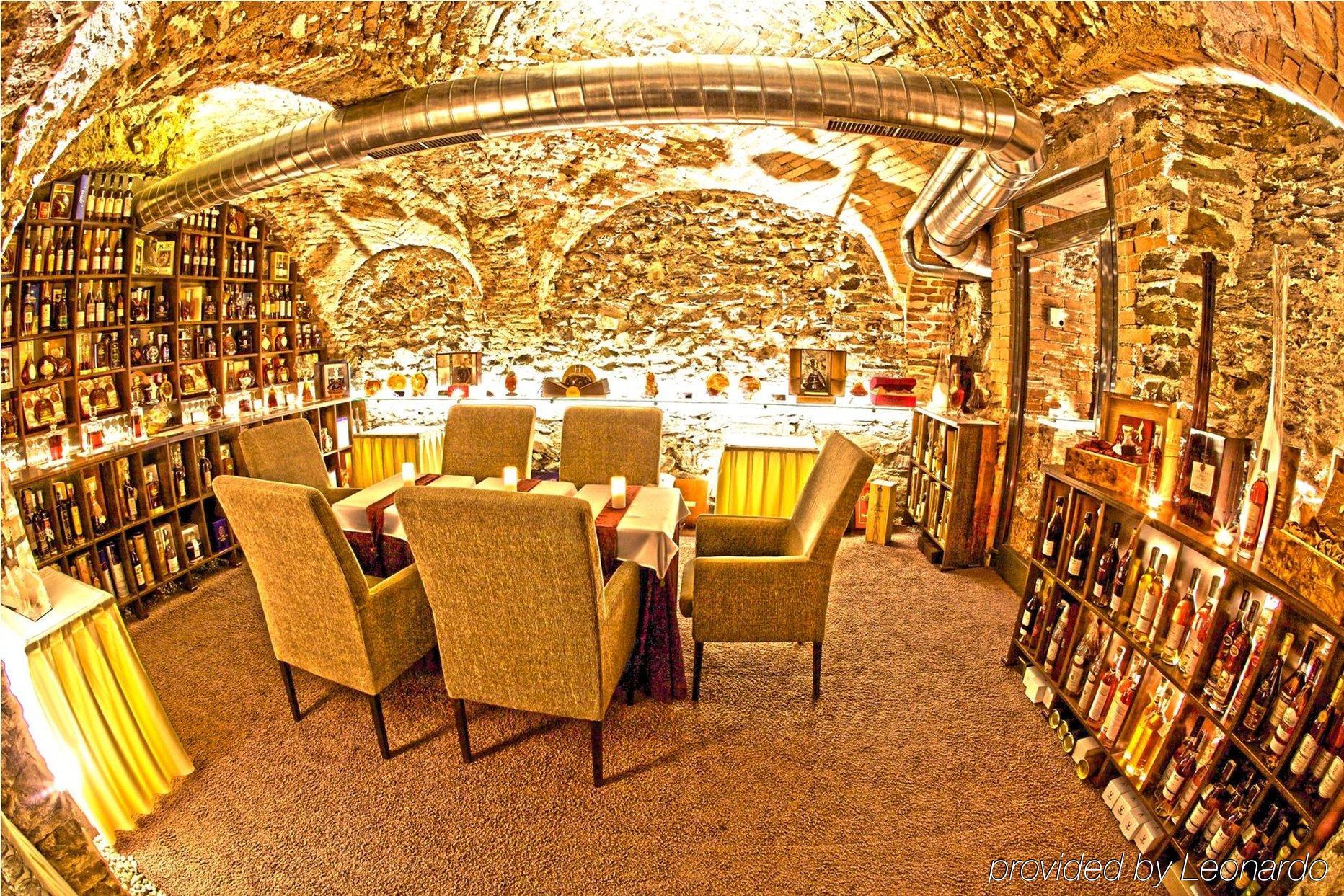 Boutique Hotel Zlaty Dukat Košice Restaurang bild