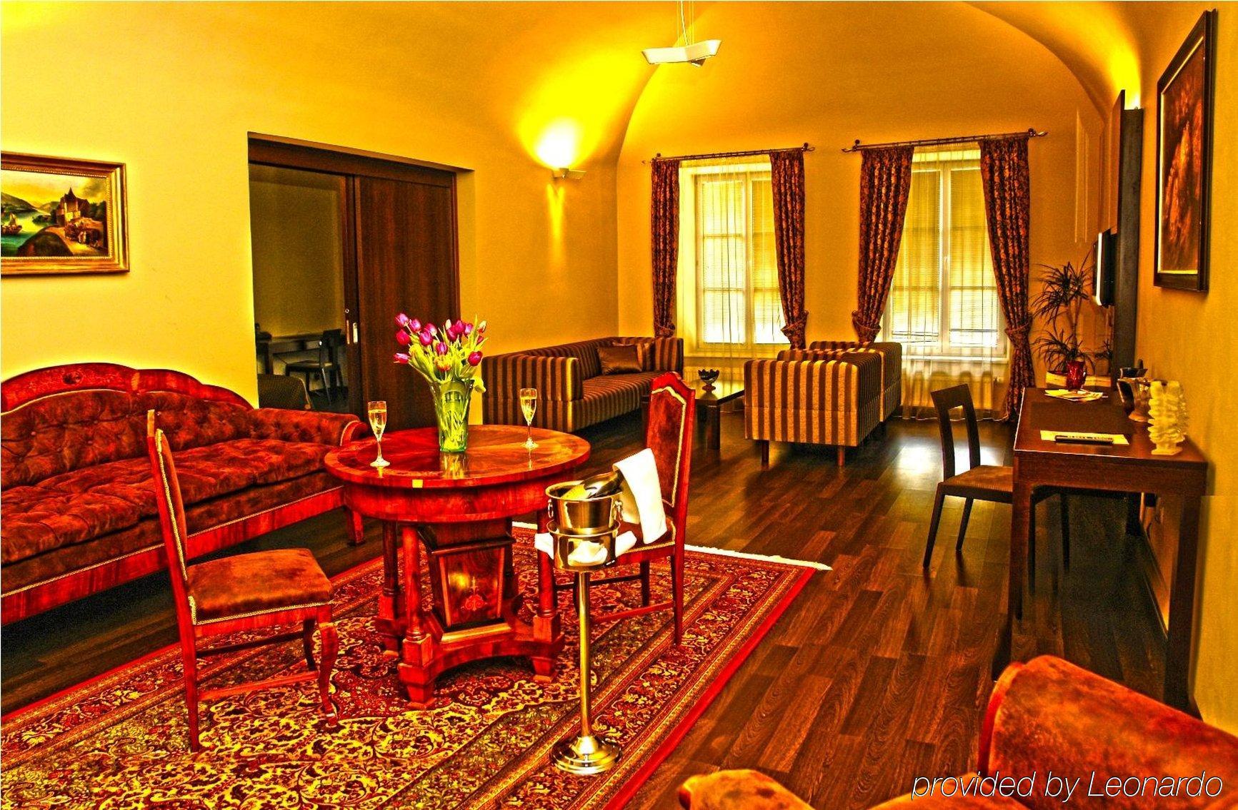 Boutique Hotel Zlaty Dukat Košice Rum bild
