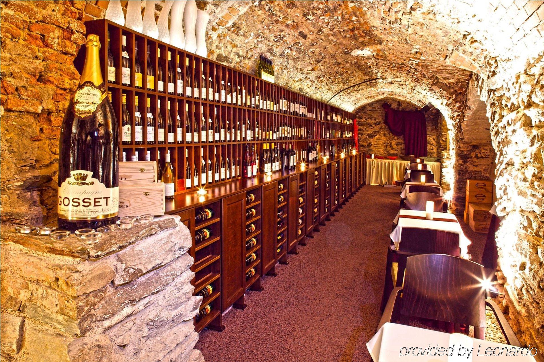 Boutique Hotel Zlaty Dukat Košice Restaurang bild